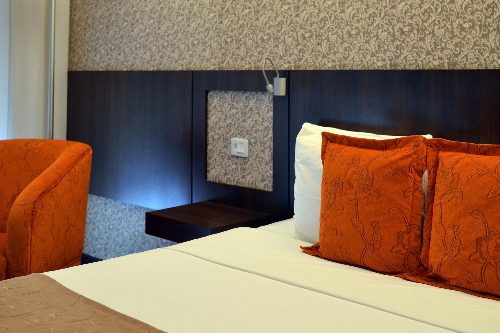 Quality Hotel Курітіба Екстер'єр фото