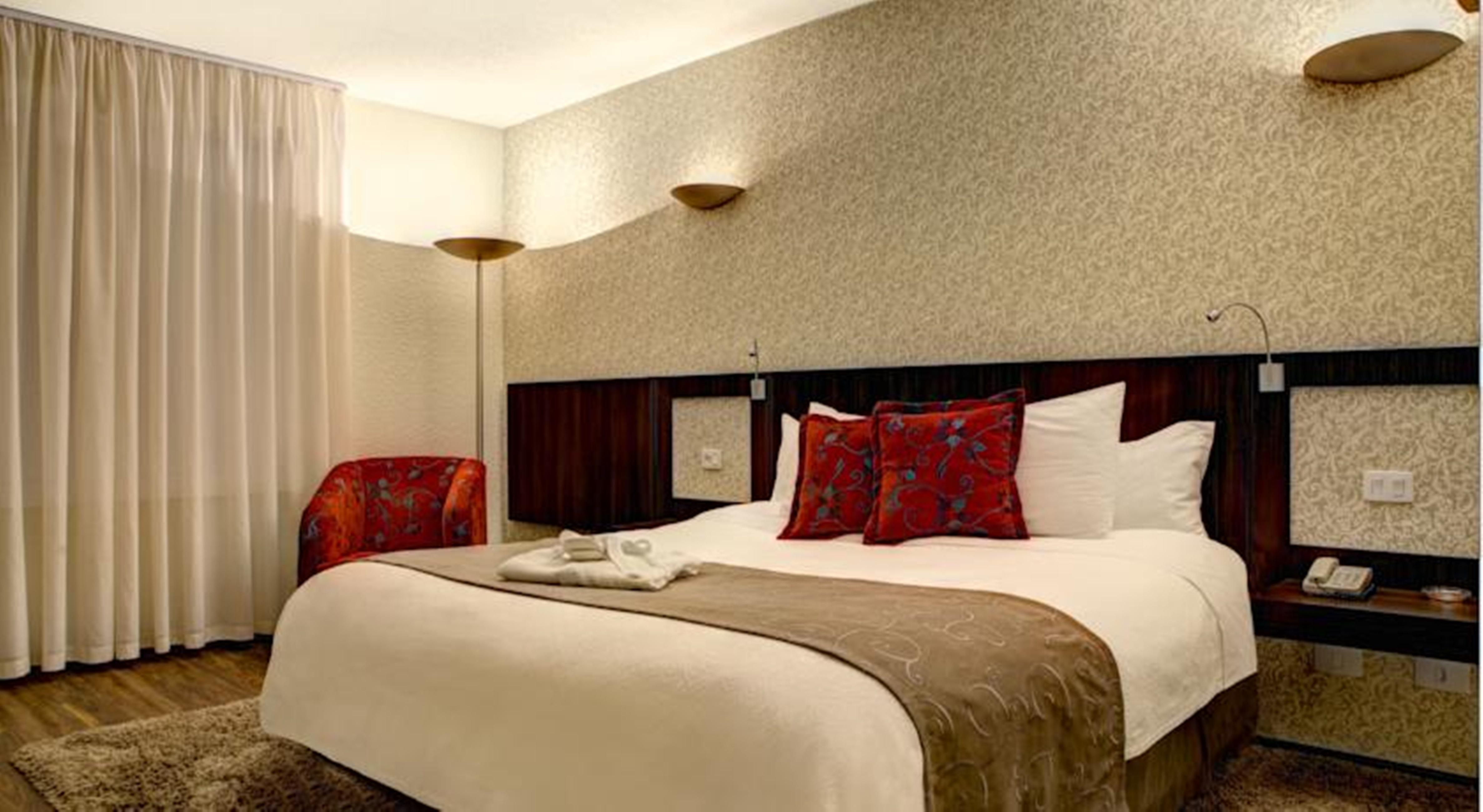 Quality Hotel Курітіба Екстер'єр фото