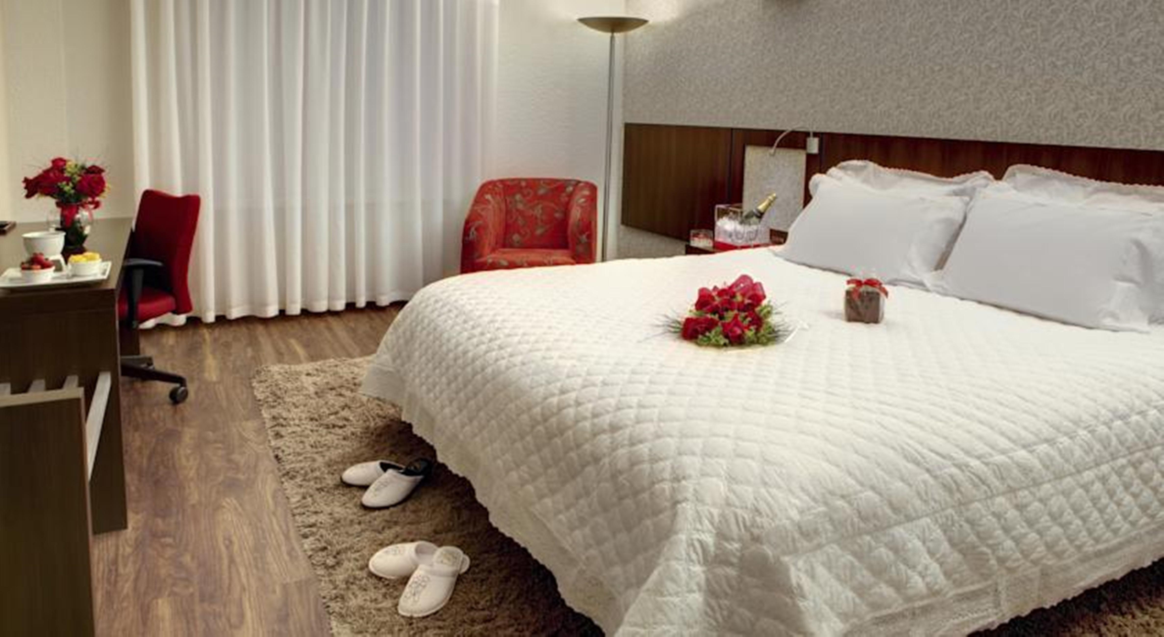 Quality Hotel Курітіба Екстер'єр фото