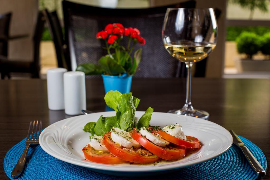 Quality Hotel Курітіба Екстер'єр фото